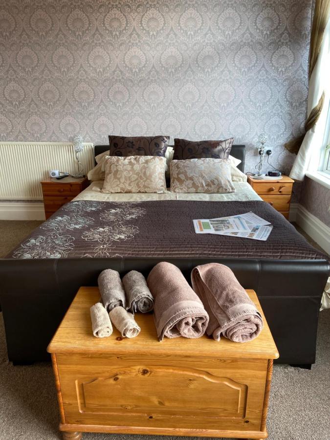 The Fairmile Bed & Breakfast Lytham St Annes Exterior photo