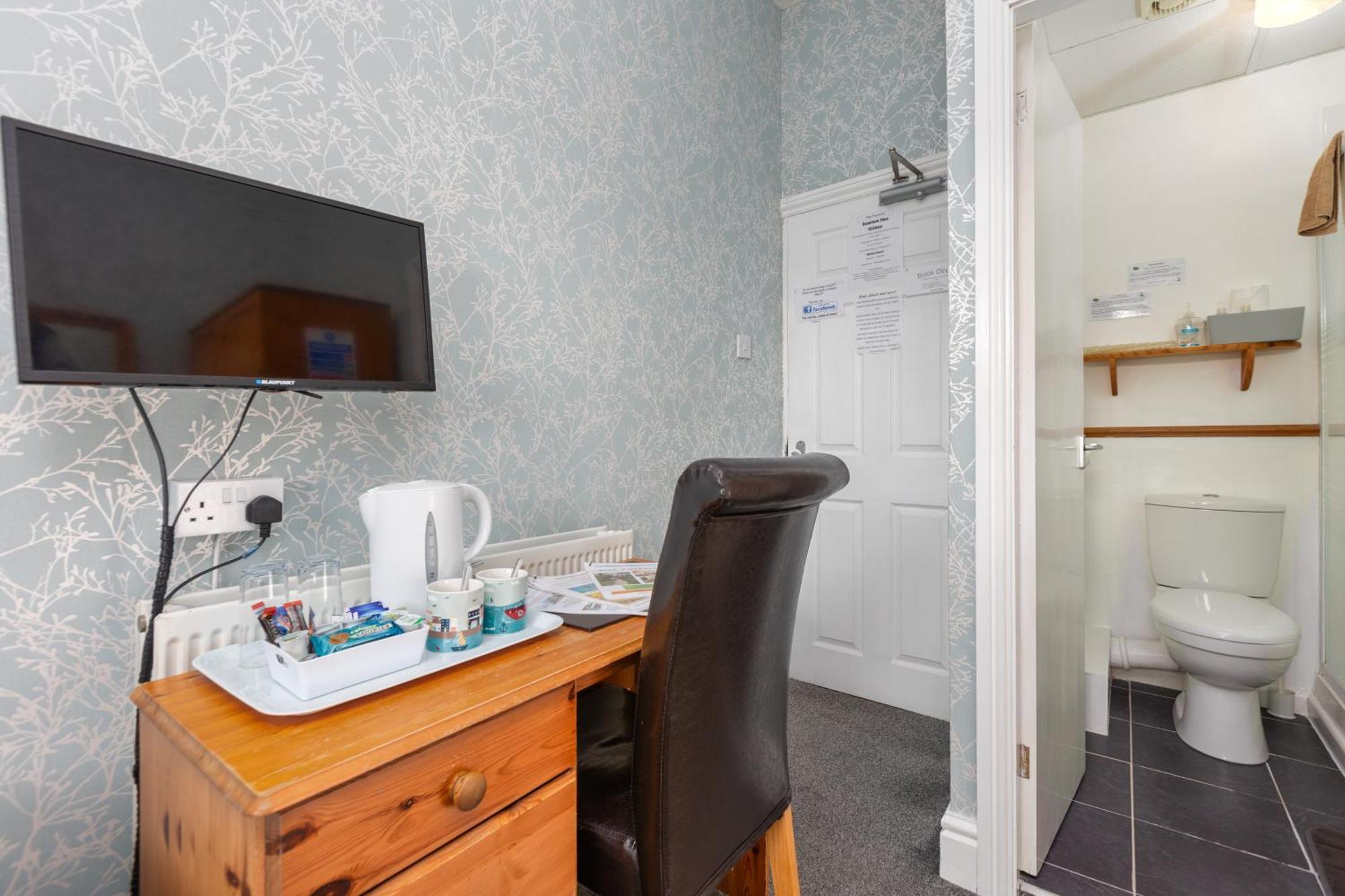 The Fairmile Bed & Breakfast Lytham St Annes Exterior photo